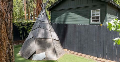 8681 Rainbow Ave, Kings Beach, CA 96143 Photo