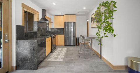 8681 Rainbow Ave, Kings Beach, CA 96143 Photo