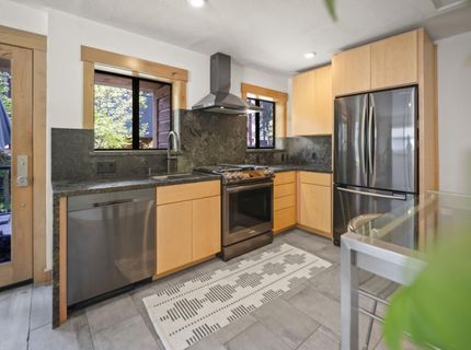 8681 Rainbow Ave, Kings Beach, CA 96143 Photo