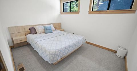 8681 Rainbow Ave, Kings Beach, CA 96143 Photo