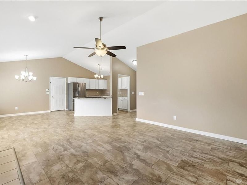 601 Quiet Creek Court, Wilmington, OH 45177 Photo 6