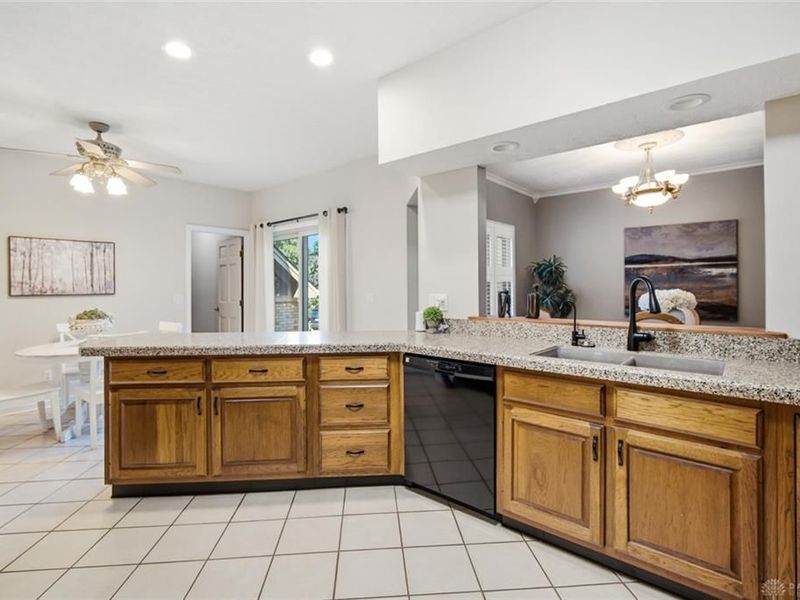 3595 Far Hills Avenue, Kettering, OH 45429 Photo 12