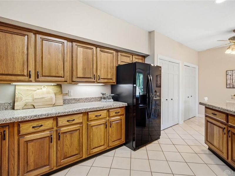 3595 Far Hills Avenue, Kettering, OH 45429 Photo 13