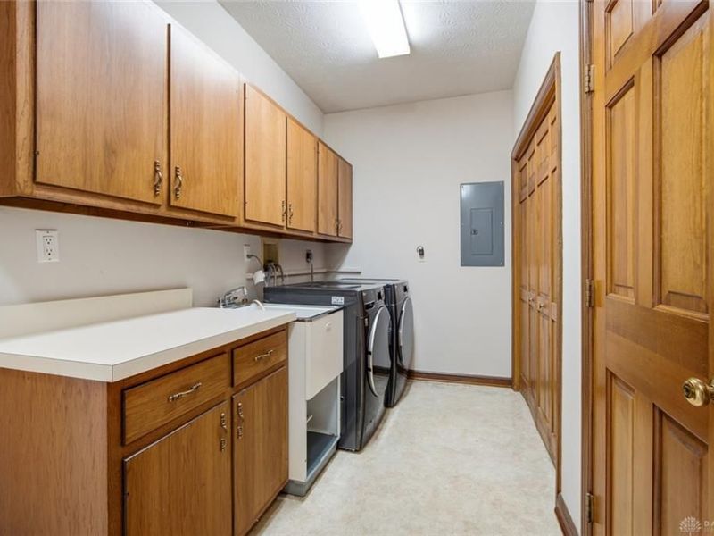 3595 Far Hills Avenue, Kettering, OH 45429 Photo 15