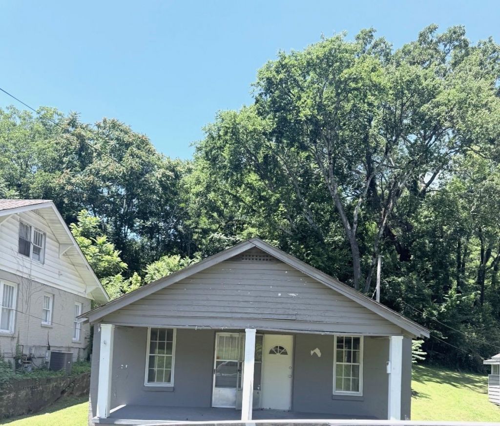 921 Military Rd, Florence, AL 35630 Main Photo