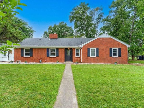 434 BEAUPRE STREET, Green Bay, WI 54301