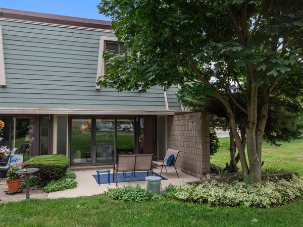 3333 5th AVENUE, Unit 2-J, South Milwaukee, WI 53172