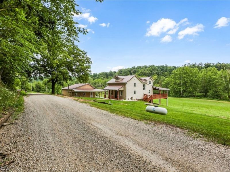 7120 Stoneburner Road NW, Crooksville, OH 43731 Photo 1