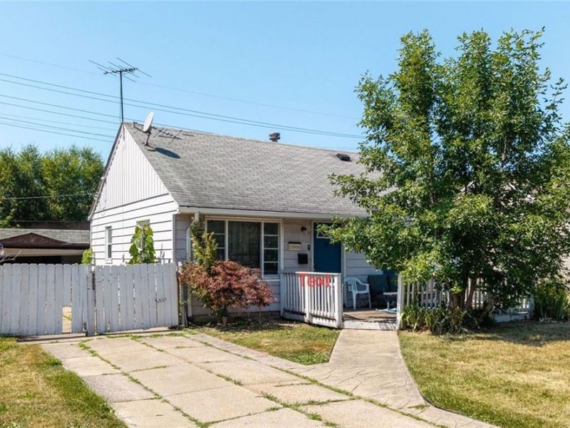 15806 Eleanore Drive, Cleveland, OH 44135 Photo 1