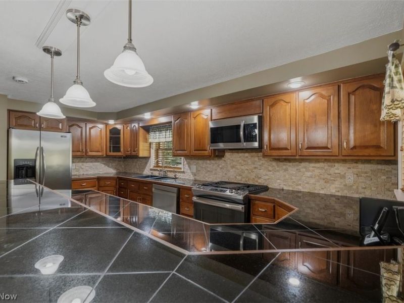 1275 Noe Hill Road, Whipple, OH 45788 Photo 12