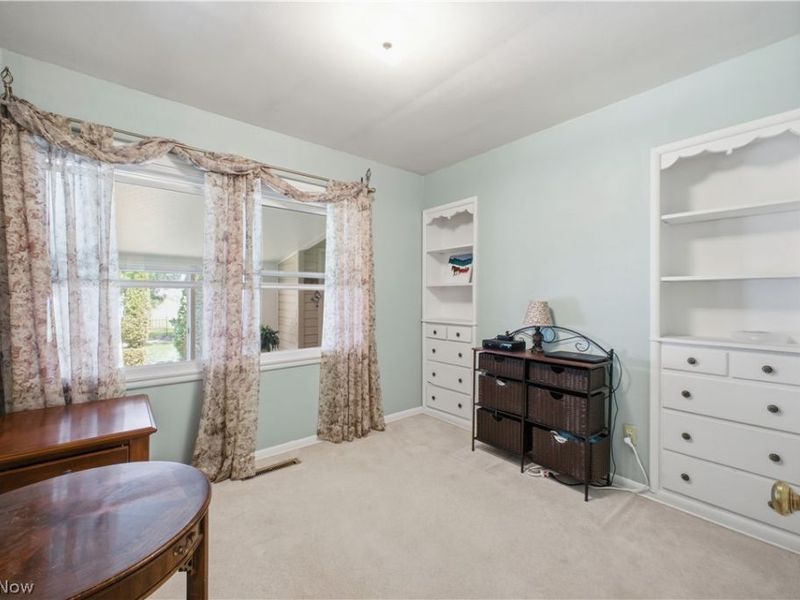 222 Sunset Court, Columbiana, OH 44408 Photo 12
