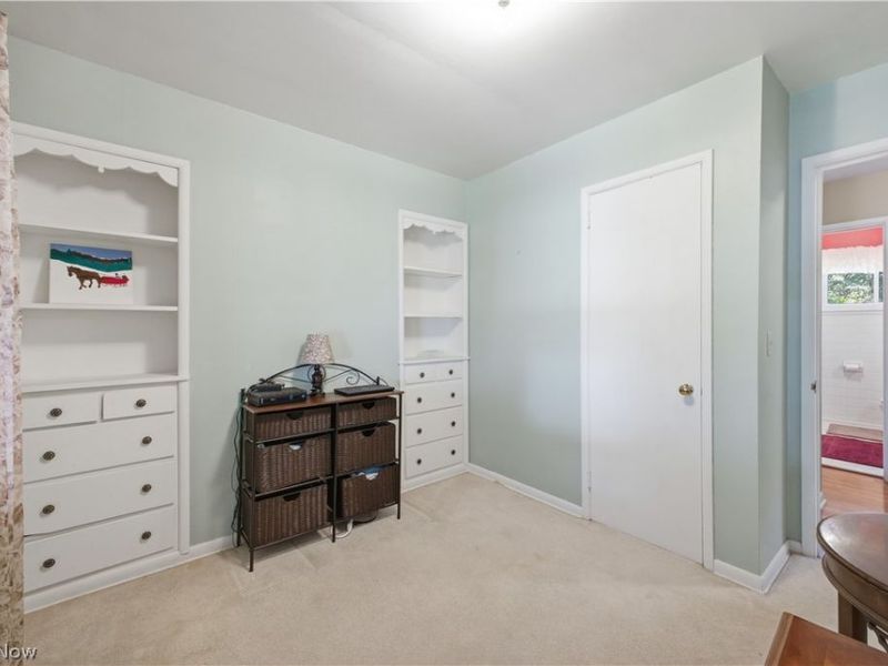 222 Sunset Court, Columbiana, OH 44408 Photo 13