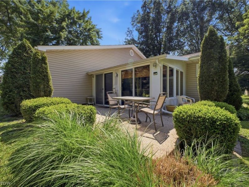 222 Sunset Court, Columbiana, OH 44408 Photo 24