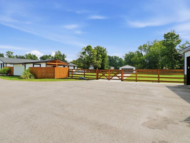 1235 Day Circle E, Miami Twp, OH 45150 Photo 72