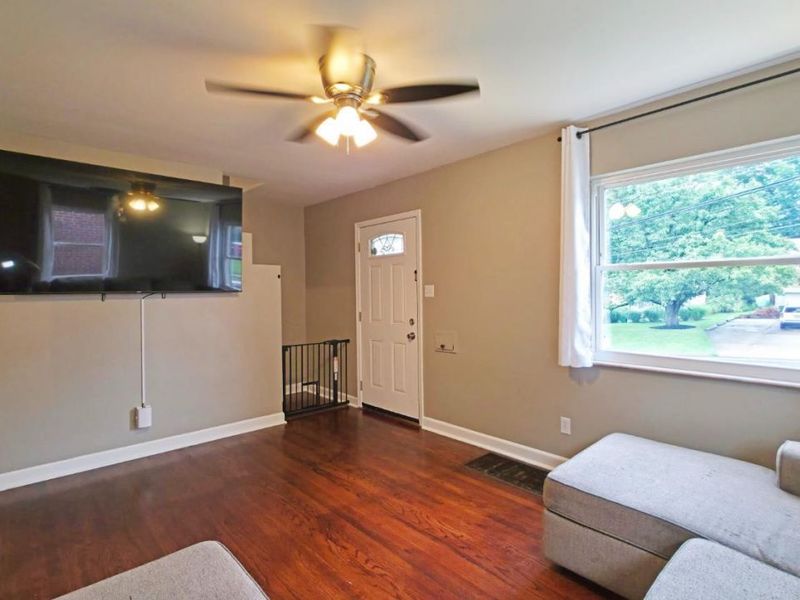 1111 Anderson Ferry Road, Delhi Twp, OH 45238 Photo 8