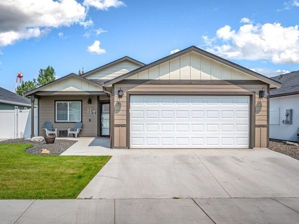 18507 E 3rd Ave, Spokane Valley, WA 99016