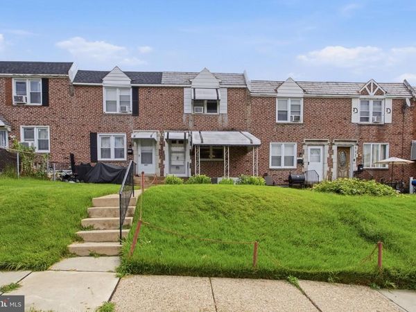 559 S 3RD STREET , DARBY, PA 19023