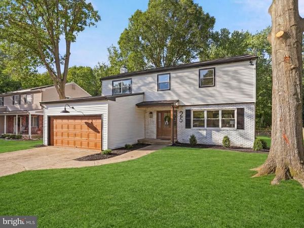 25 MINDY DRIVE, MOORESTOWN, NJ 08057