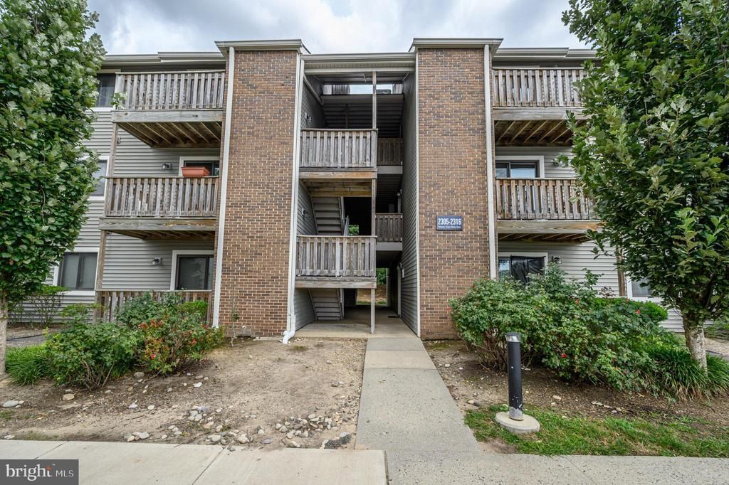 2316 Ravens Crest Drive, Plainsboro, NJ 08536 Main Photo
