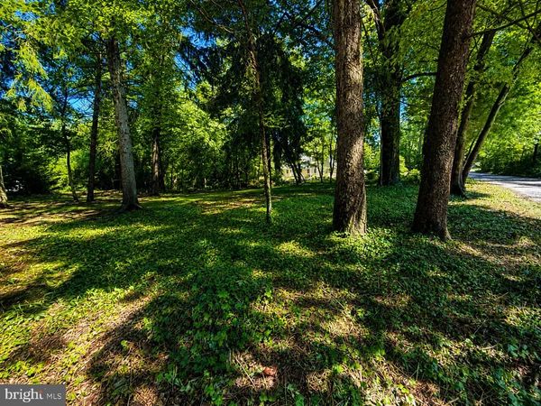 389 AVONDALE CIRCLE , SEVERNA PARK, MD 21146