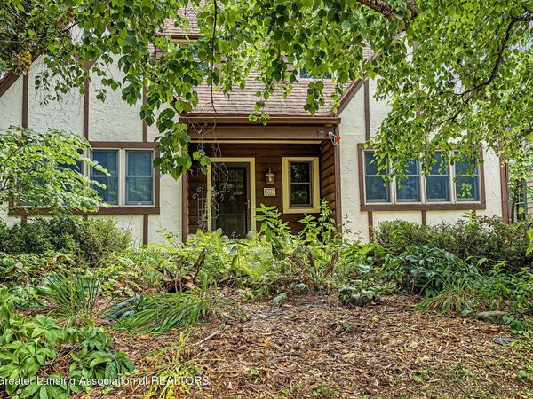 630 Hillcrest Avenue, East Lansing, MI 48823