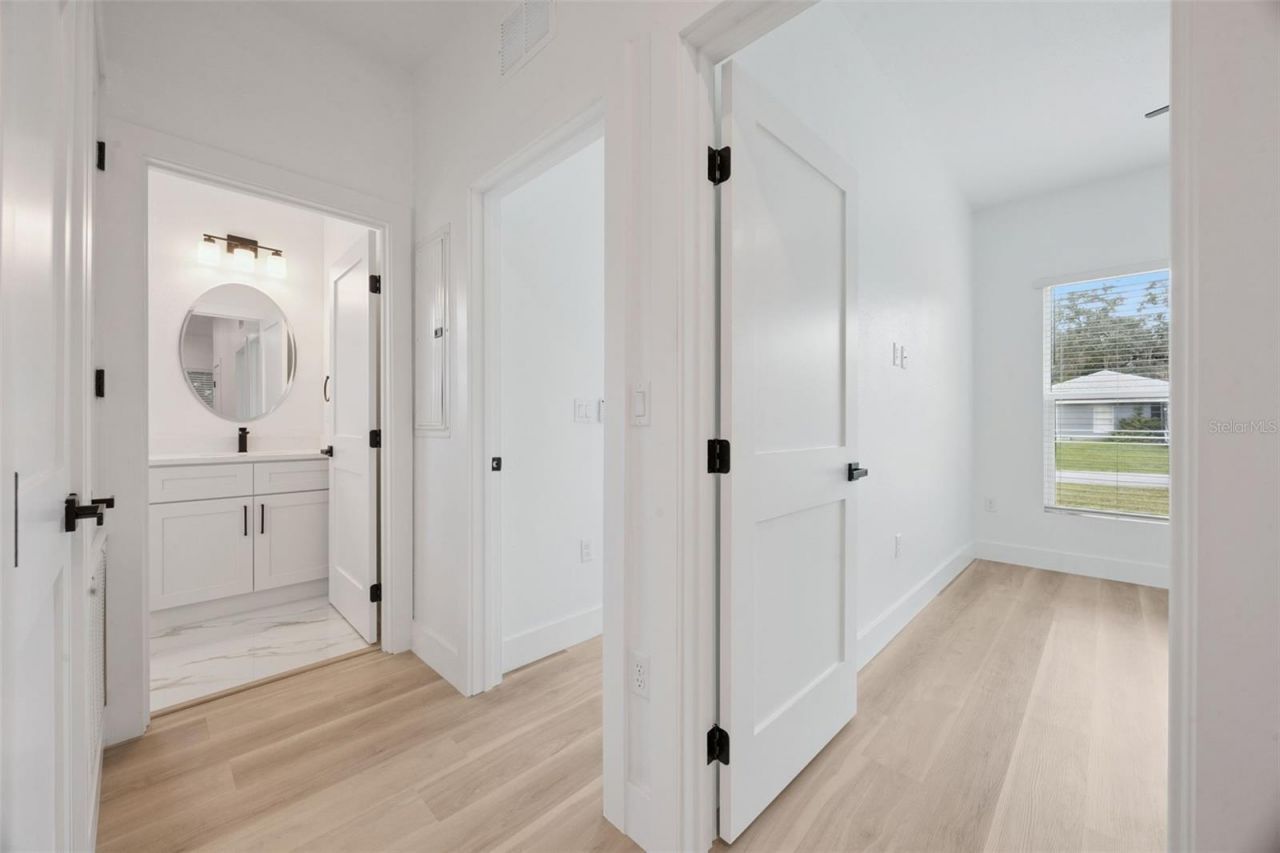 521 W Herriott Avenue, Oakland, FL 34760 Photo