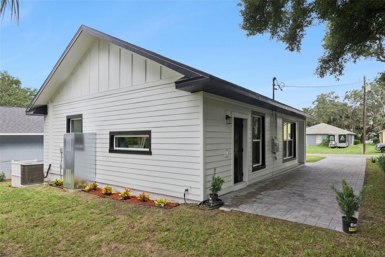521 W Herriott Avenue, Oakland, FL 34760 Photo