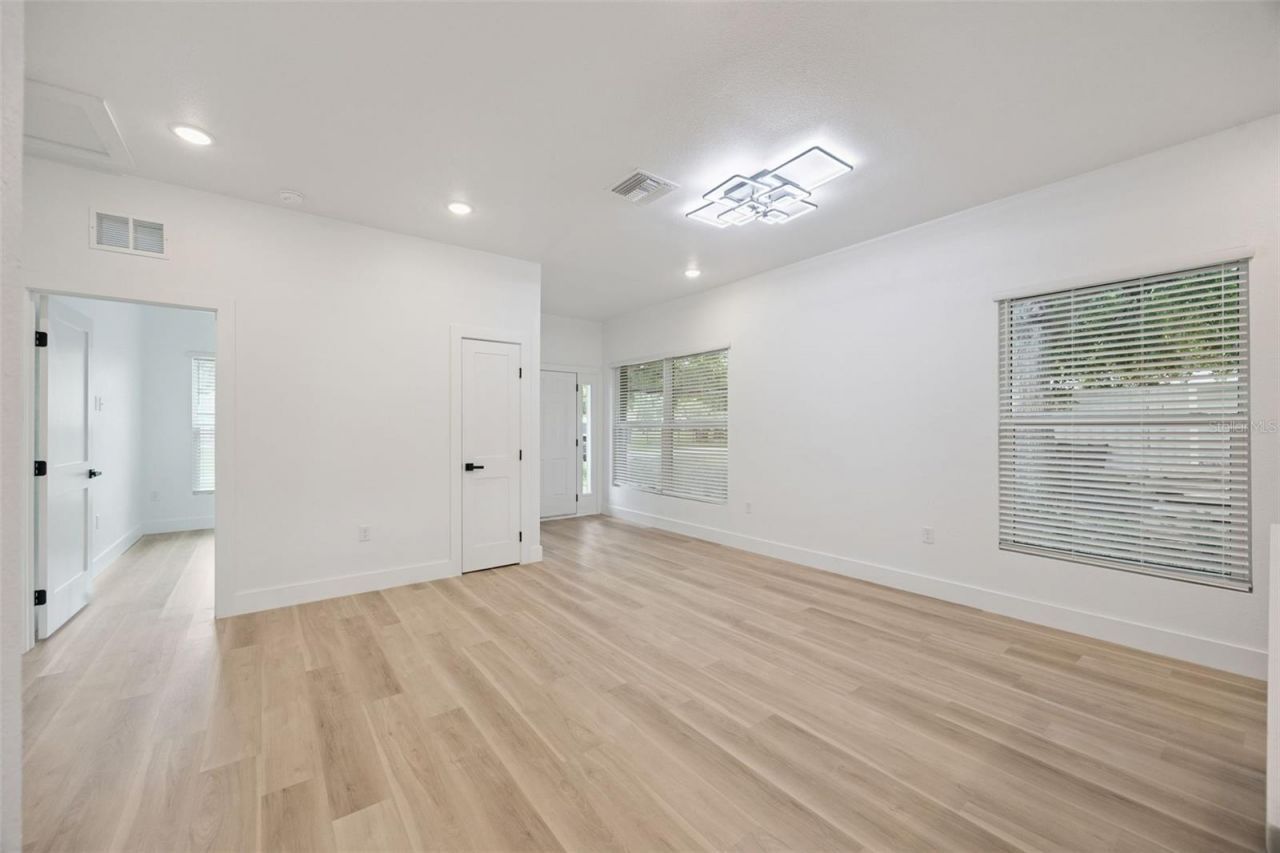 521 W Herriott Avenue, Oakland, FL 34760 Photo
