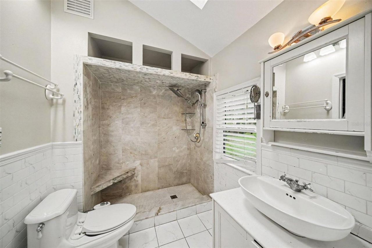 1509 W Windhorst Road, Brandon, FL 33510 Photo