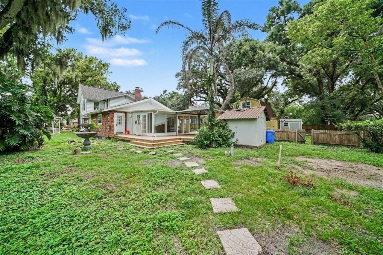 1509 W Windhorst Road, Brandon, FL 33510 Photo