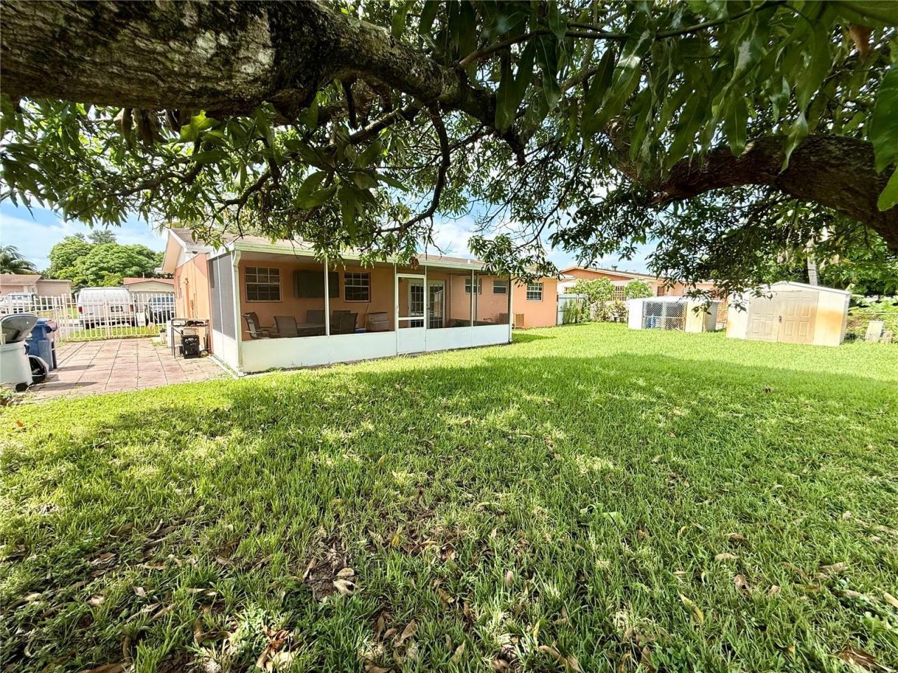 2241 NW 190th Terrace, Miami Gardens, FL 33056 Photo