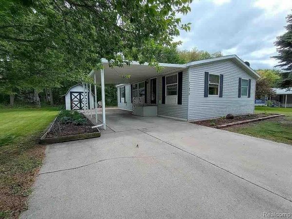 11079 Armstrong , Thomas Township, Mi 48609