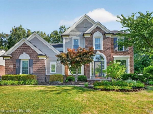 47144 Woodlong Drive, Canton Township, Mi 48187