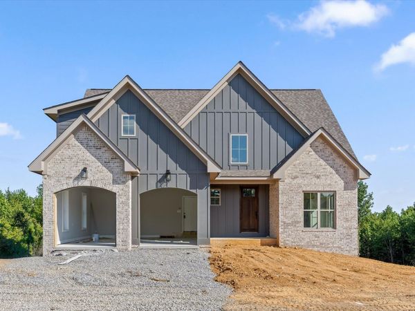 2150 River Watch Drive, Unit 24, Soddy Daisy, TN 37379