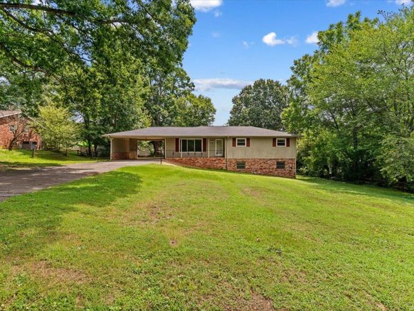 1907 Courtland Lane, Dalton, GA 30720