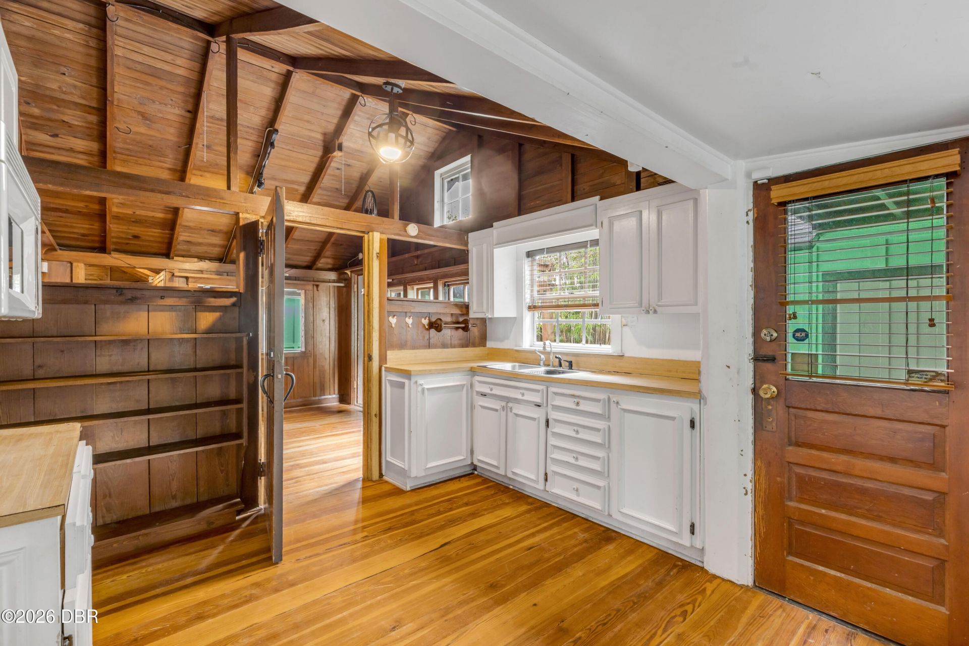 304 Flagler Avenue, New Smyrna Beach, FL 32169 Photo
