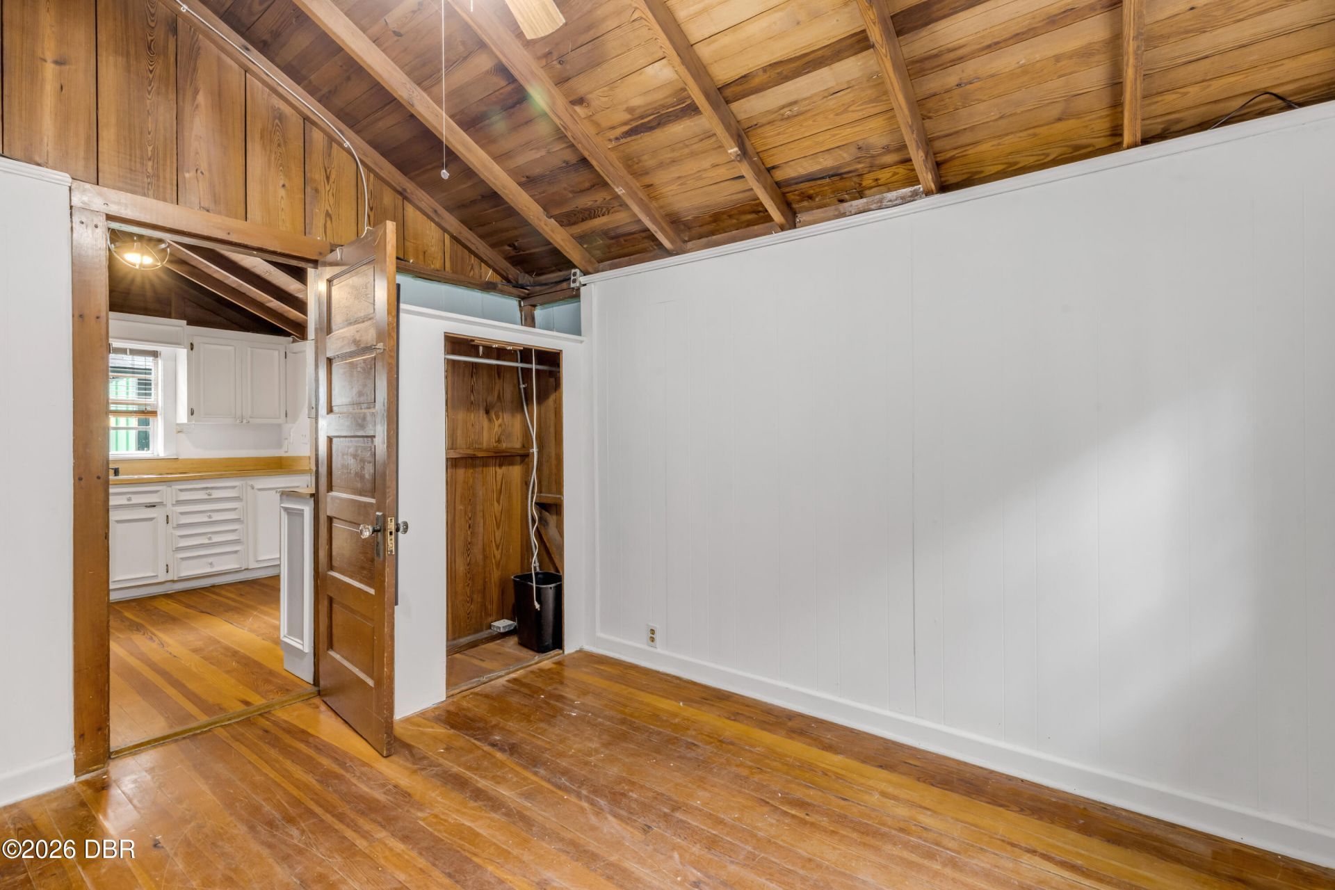 304 Flagler Avenue, New Smyrna Beach, FL 32169 Photo