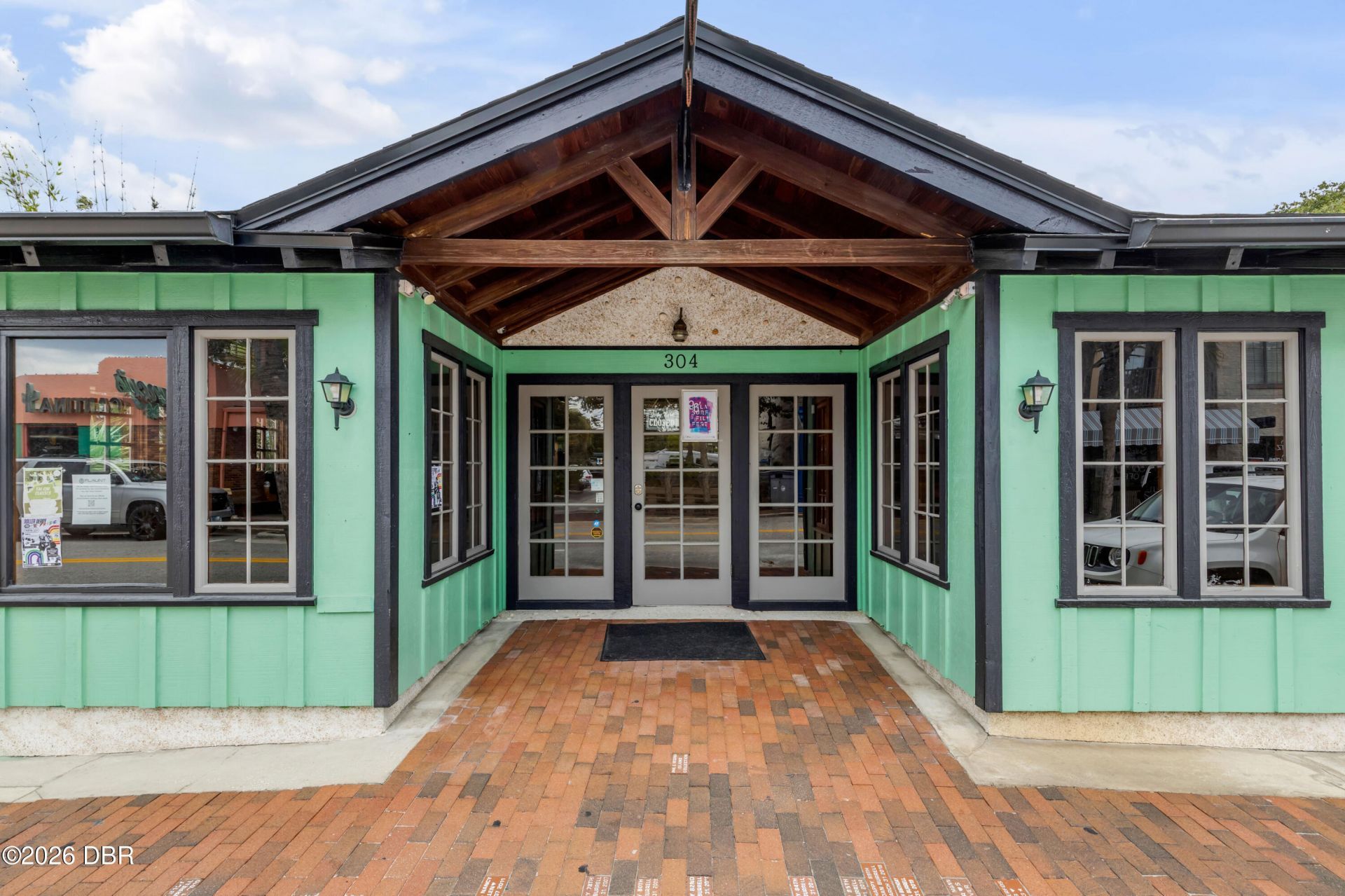 304 Flagler Avenue, New Smyrna Beach, FL 32169 Photo
