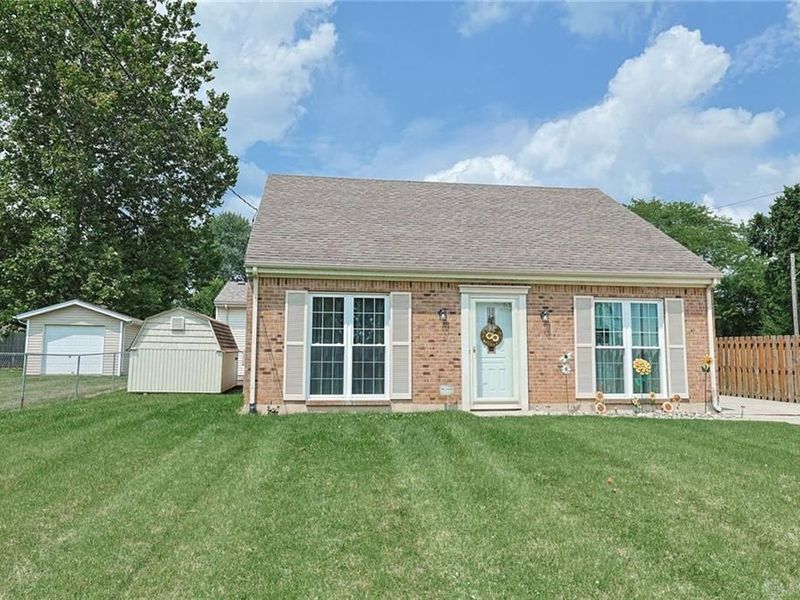1986 Vanda Avenue, Hamilton, OH 45013 Photo 1