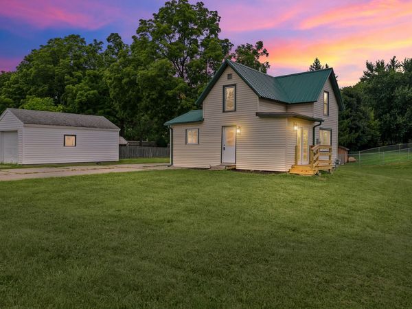 420 South St, Cashton, WI 54619
