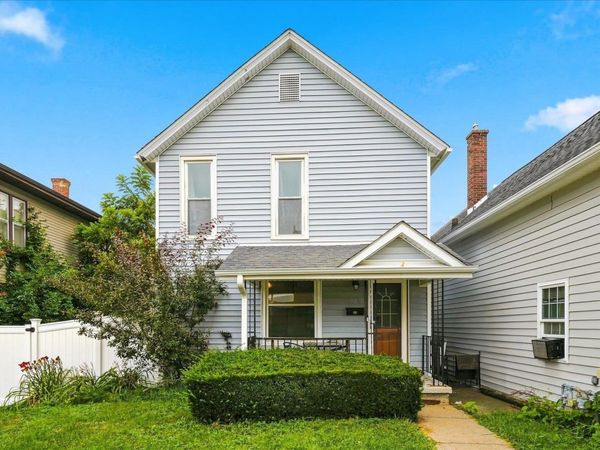 580 Nevada Street, Dubuque, IA 52001