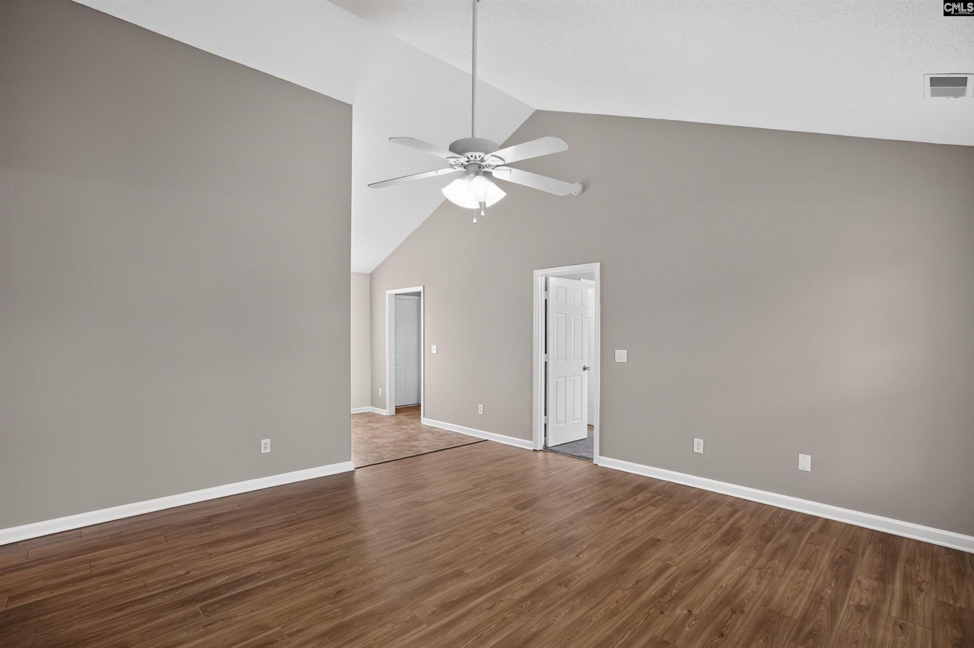 98 Sterling Cross Court  Photo 11