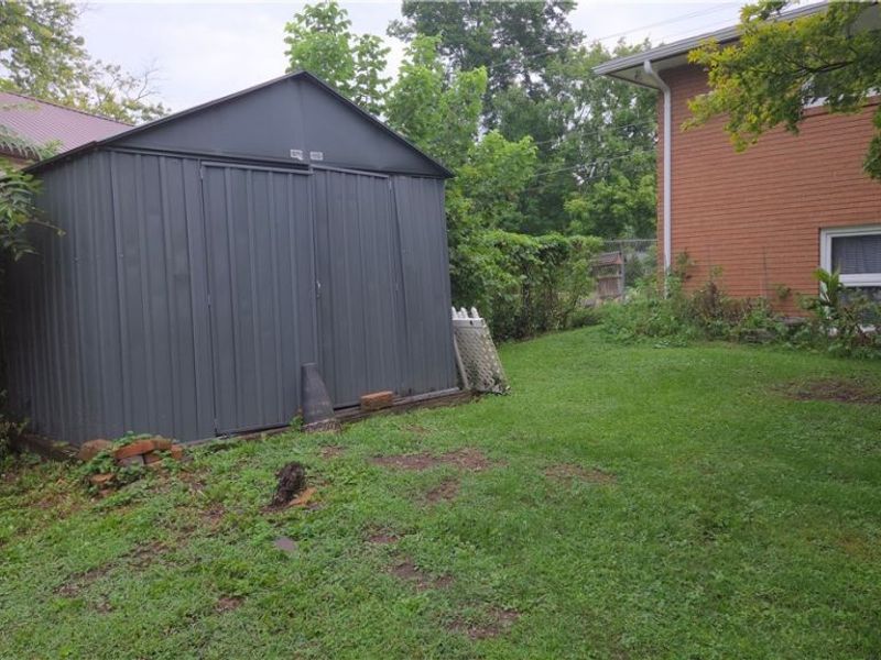 2074 Newark Road, Zanesville, OH 43701 Photo 3
