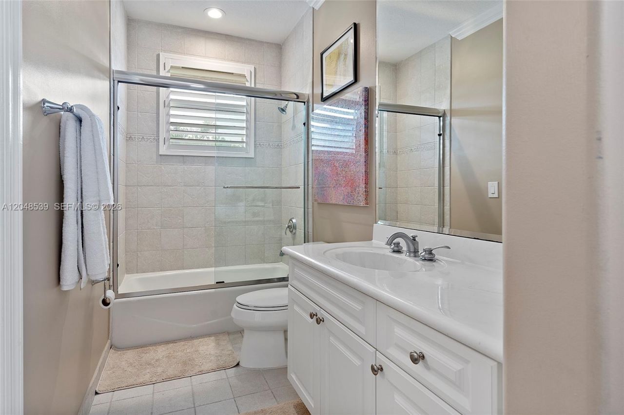 8298 SW 173rd Ter, Palmetto Bay, FL 33157 Photo