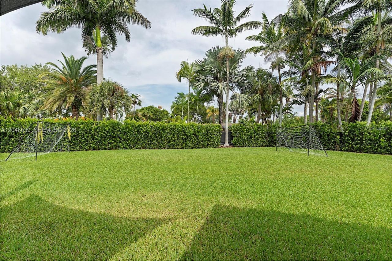 8298 SW 173rd Ter, Palmetto Bay, FL 33157 Photo