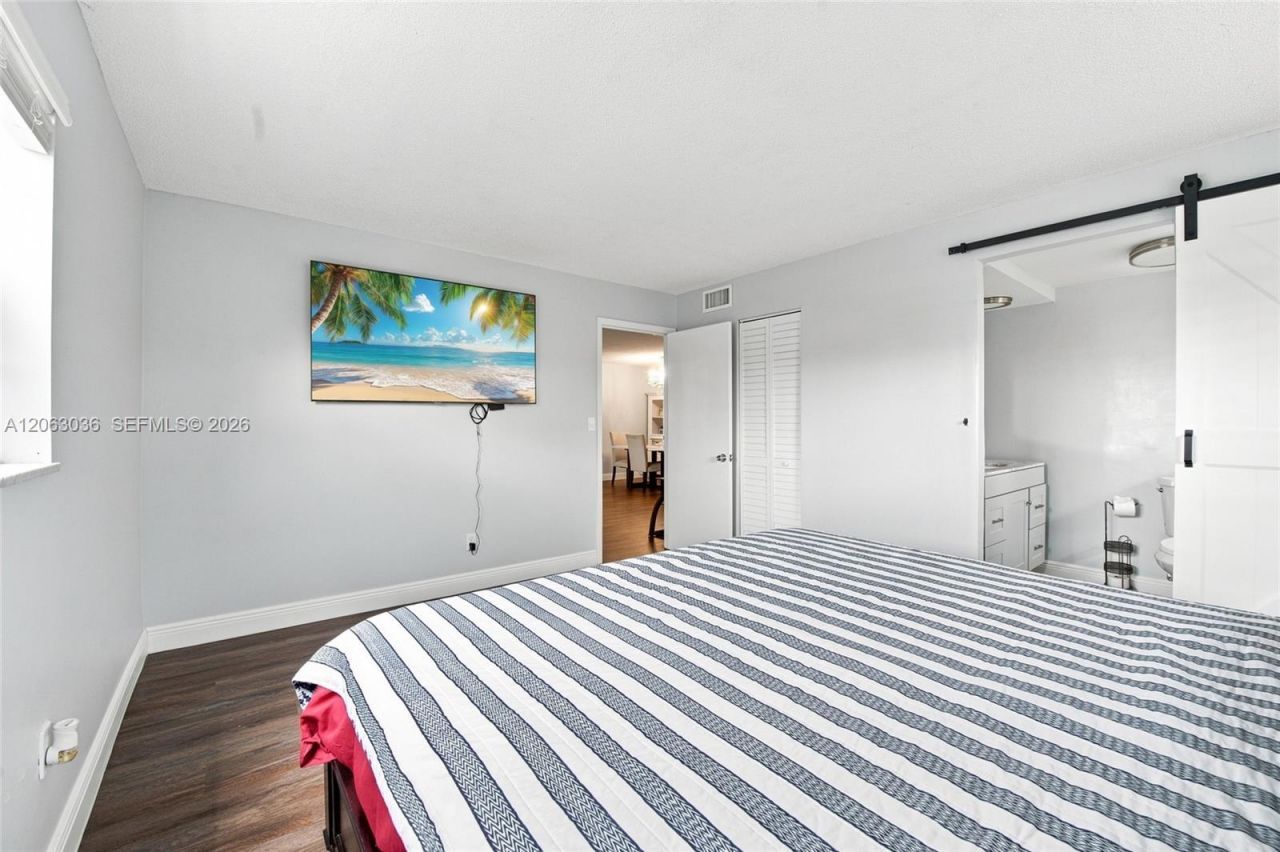 4141 NW 44th Ave , Unit 217, Lauderdale Lakes, FL 33319 Photo