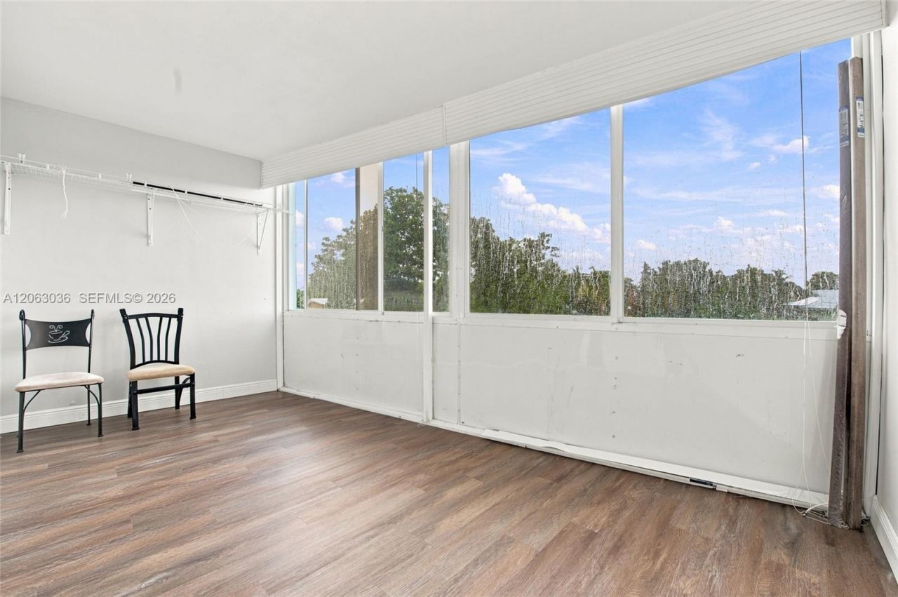 4141 NW 44th Ave , Unit 217, Lauderdale Lakes, FL 33319 Photo