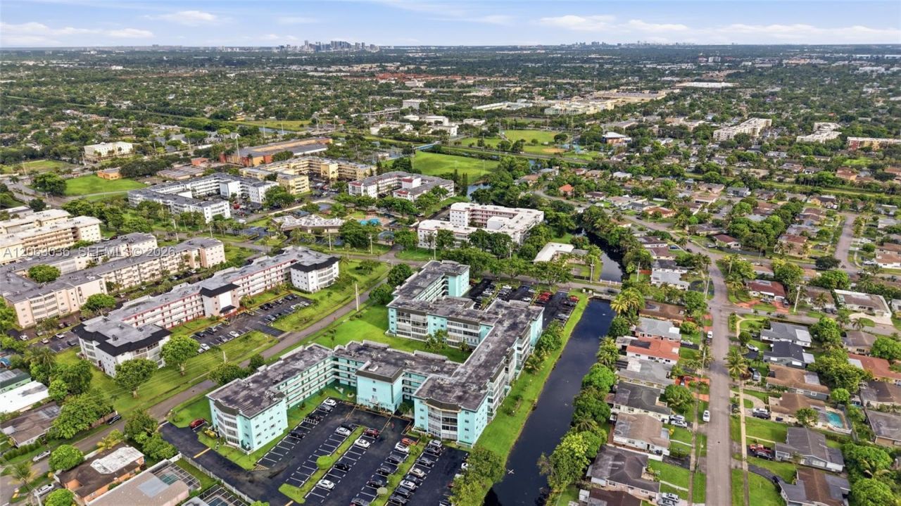 4141 NW 44th Ave , Unit 217, Lauderdale Lakes, FL 33319 Photo