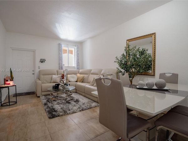 17600 NW 73rd Ave , Unit 201-6, Hialeah, FL 33015