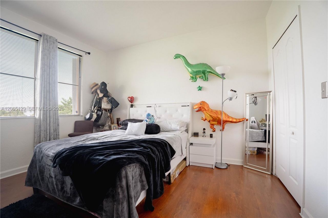 17600 NW 73rd Ave , Unit 201-6, Hialeah, FL 33015 Photo